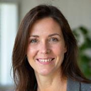 Portretul doamnei Dr. Elena Popescu, nutriționistă